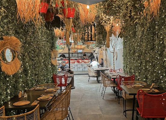 ecuador/quito/restaurant/lost-grill-restaurante