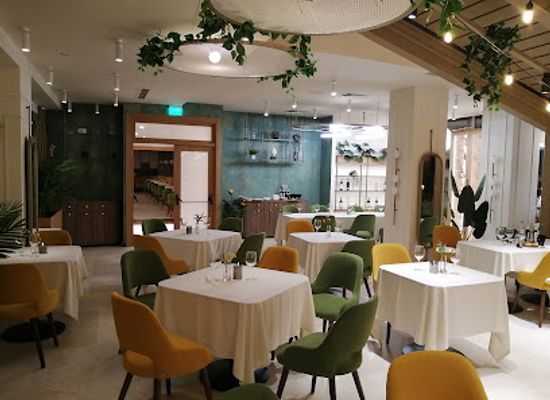 romania/bucegi-mountains/restaurant/la-roq-restaurant-sinaia