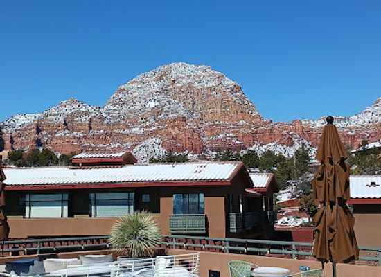 arizona/coconino-national-forest/restaurant/rascal-modern-american-diner-bar