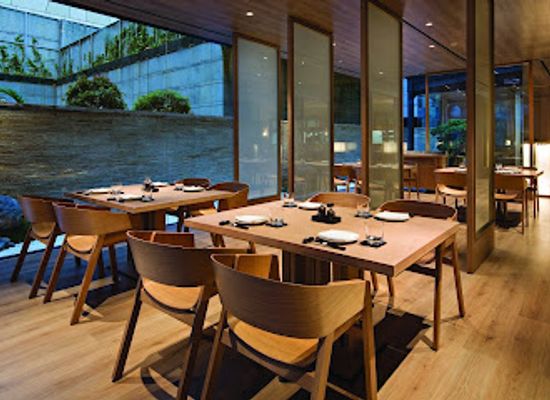 indonesia/jakarta/restaurant/oku