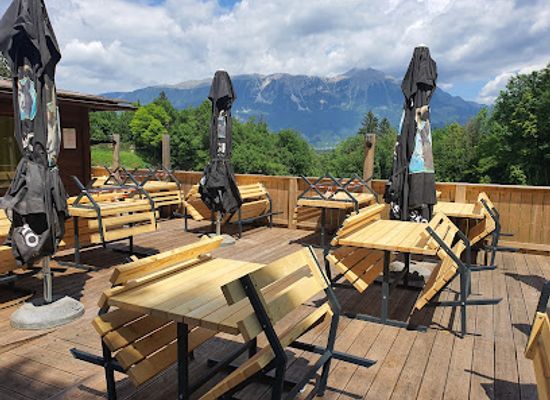 slovenia/bled/restaurant/gostilna-in-pizzeria-grajska-preza