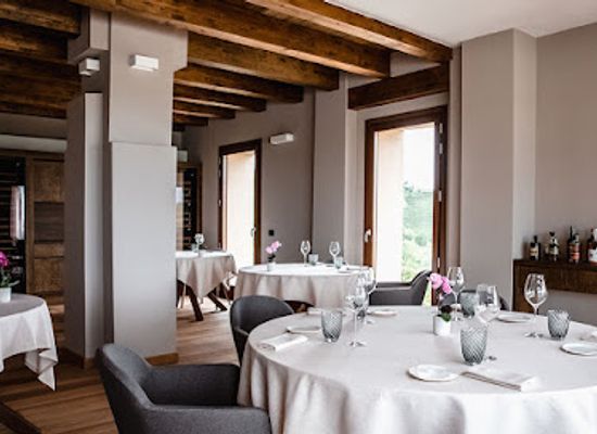 italy/roero/restaurant/ristorante-borgo-sant-anna
