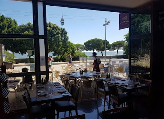 portugal/lisbon-coast/restaurant/d-bacalhau