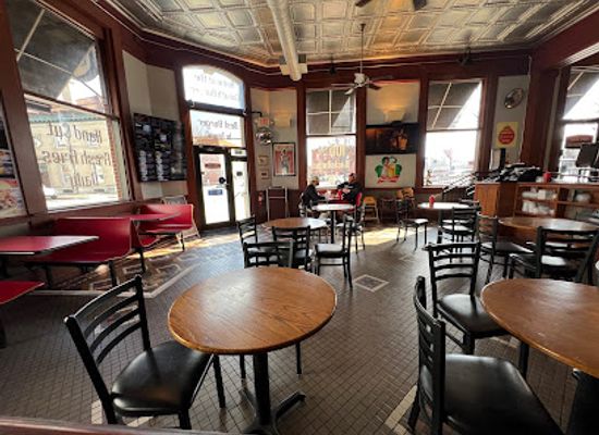kentucky/newport/restaurant/mad-mike-s-burgers-fries