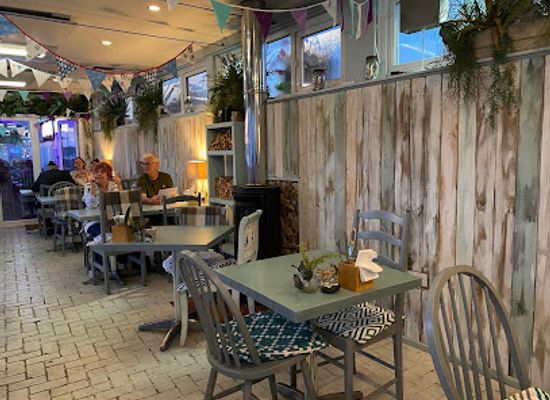 jersey/saint-brelade/restaurant/the-lookout-beach-cafe-restaurant