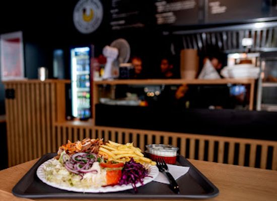 poland/holy-cross-mountains/restaurant/pewna-kura