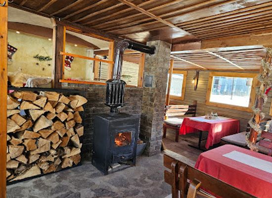 bulgaria/pamporovo/restaurant/d-lake
