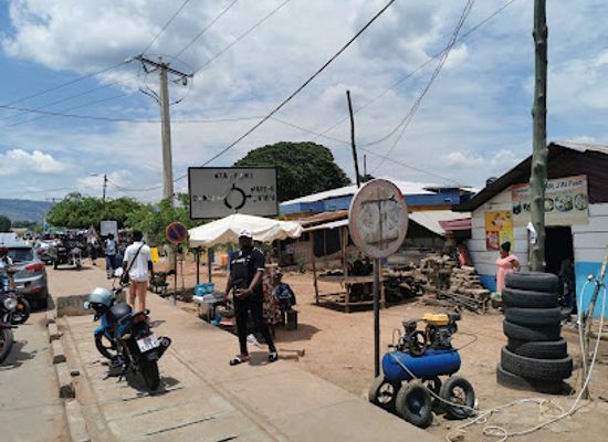 togo/notse/restaurant/restaurant-maman-j-ai-faim