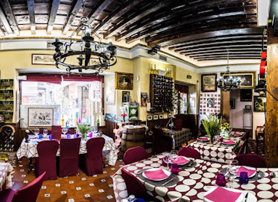 spain/toledo/restaurant/lo-nuestro-taperia-restaurante