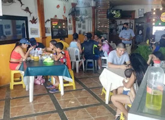 ecuador/salinas/restaurant/restaurante-herminia