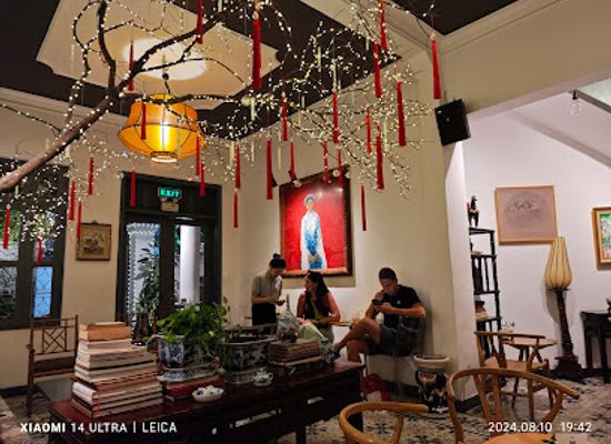 vietnam/central-highlands/restaurant/noir-dining-in-the-dark