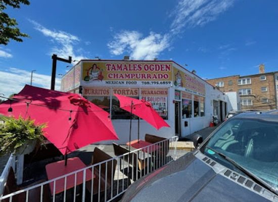 illinois/berwyn/restaurant/tamales-ogden-champurrado