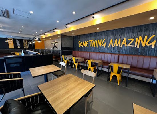 botswana/palapye/restaurant/debonairs-pizza