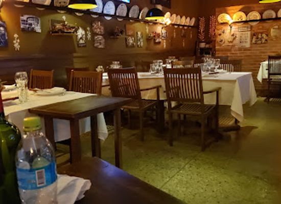 bolivia/cordillera-real/restaurant/grill-restaurant-la-cabrera