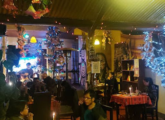 bolivia/copacabana/restaurant/restaurant-bar-bek