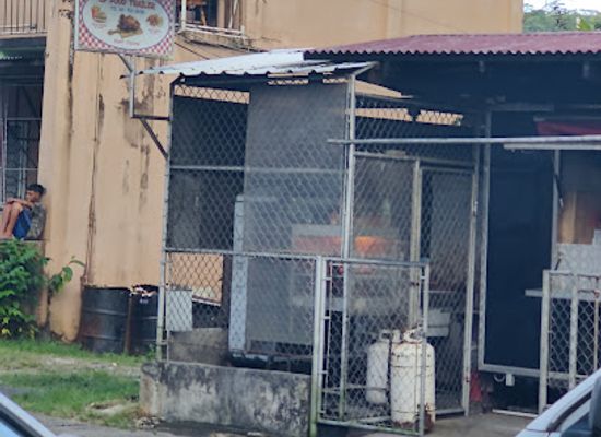 micronesia/nan-madol/restaurant/cj-food-trailer