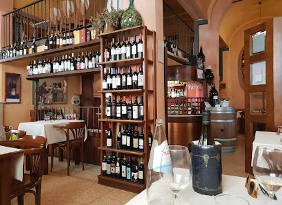 italy/modena/restaurant/osteria-stallo-del-pomodoro