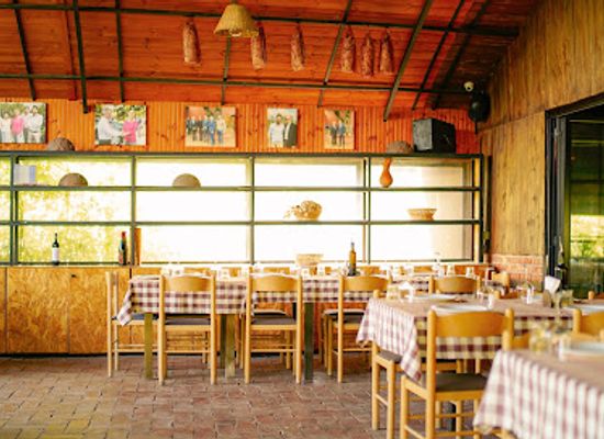 albania/chameria/restaurant/uka-farm-traditional-albanian-restaurant-agrotourism