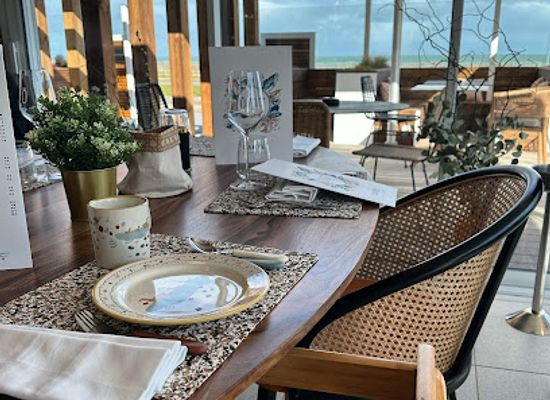 france/normandy-beaches/restaurant/oyat