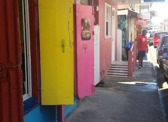 dominica/roseau/restaurant/time-2-eat