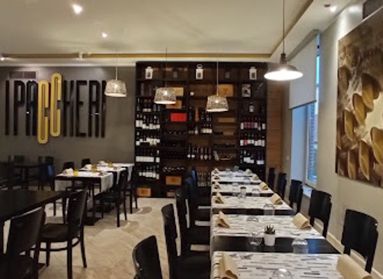 italy/pisa/restaurant/ristorante-i-paccheri