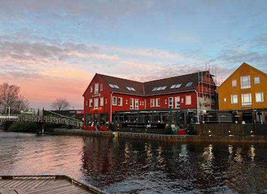 norway/kristiansand/restaurant/hos-moi
