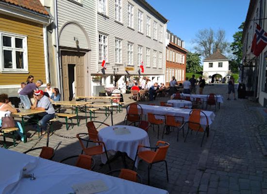 norway/fredrikstad/restaurant/major-inn-and-living-room