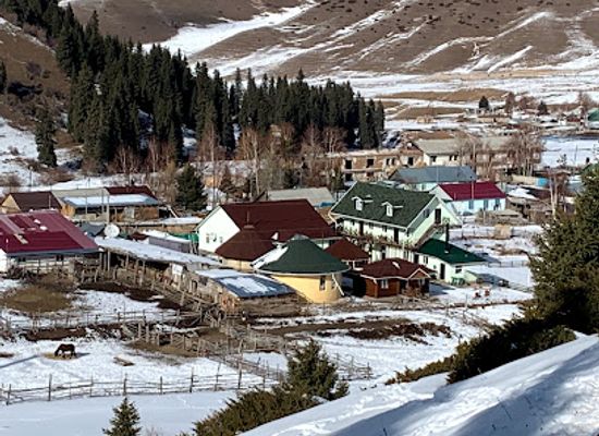 kyrgyzstan/jety-oguz-valley/restaurant/guest-house-alakol-karakol