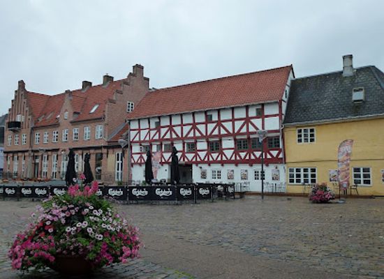 denmark/north-jutland/restaurant/la-locanda