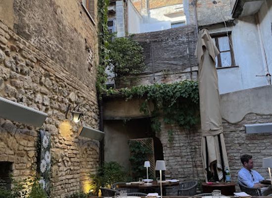 italy/san-gimignano/restaurant/cum-quibus-ristorante-toscano