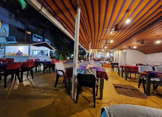india/kovalam/restaurant/santana-restaurant