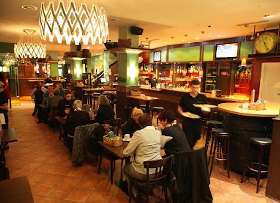 germany/hannover/restaurant/meiers-lebenslust-restauration-und-hausbrauerei