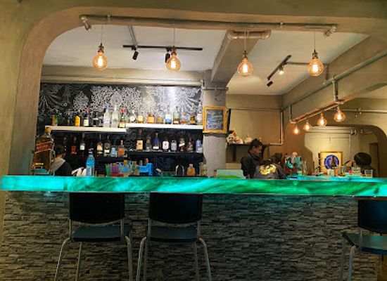 bhutan/thimphu/restaurant/the-grey-area