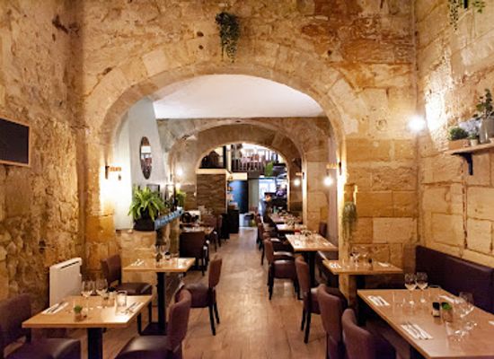 france/bordeaux/saint-pierre/restaurant/restaurant-les-voutes