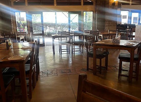malawi/phalombe-plains/restaurant/mamma-mia-restaurant