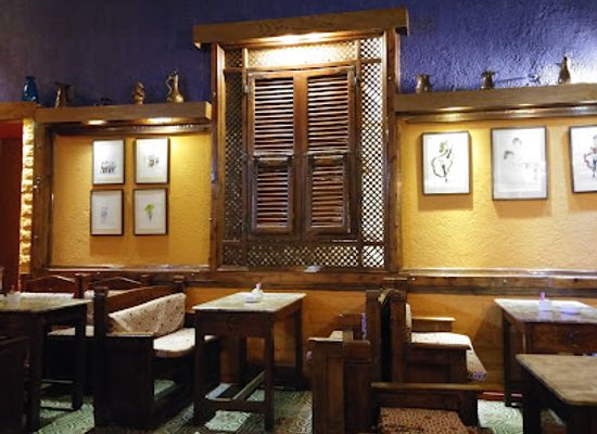egypt/alexandria/restaurant/teatro-eskendria