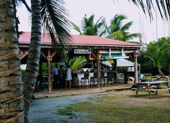 british-virgin-islands/peter-island/restaurant/captain-mulligans