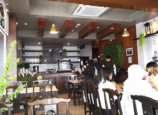 brunei/belait-district/restaurant/lot-33-restaurant