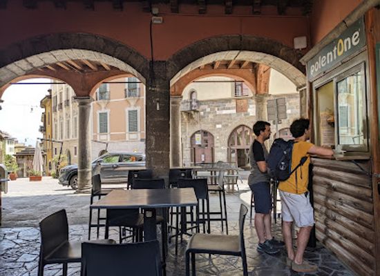 italy/bergamo/restaurant/polentone