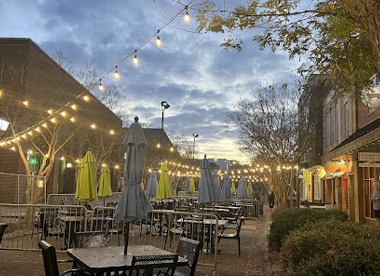 virginia/hampton-roads/restaurant/pour-girls