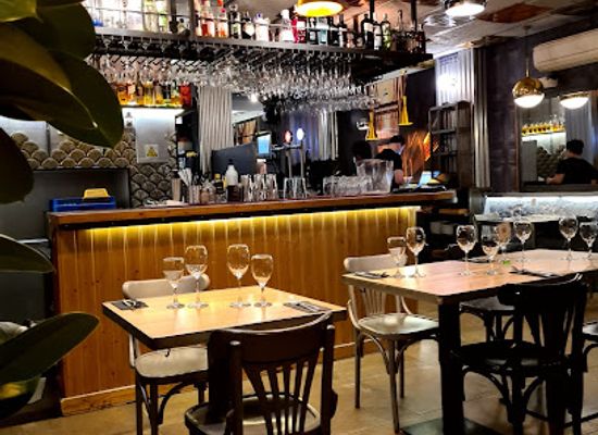 spain/catalonia/restaurant/viana-barcelona