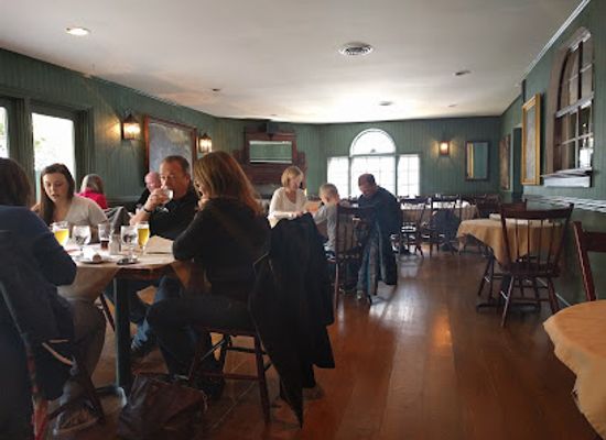 new-jersey/lambertville/restaurant/the-hawke