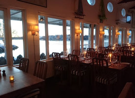 sweden/stockholm-archipelago/restaurant/restaurang-j