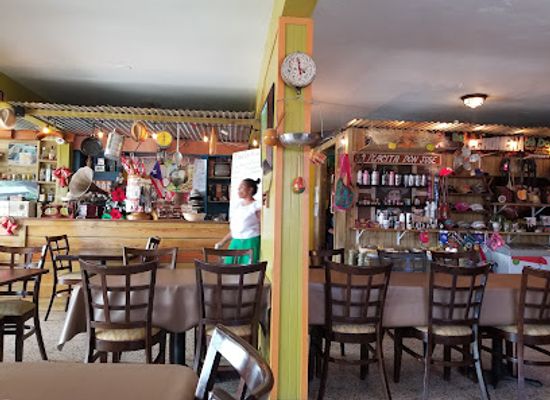 puerto-rico/isabela/restaurant/restaurante-el-platanal
