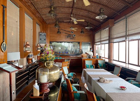 india/kerala/restaurant/rice-boat