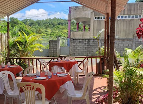 mauritius/chamarel/restaurant/chez-m-chamarel
