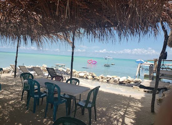 belize/coastal-plains/restaurant/blue-bayou