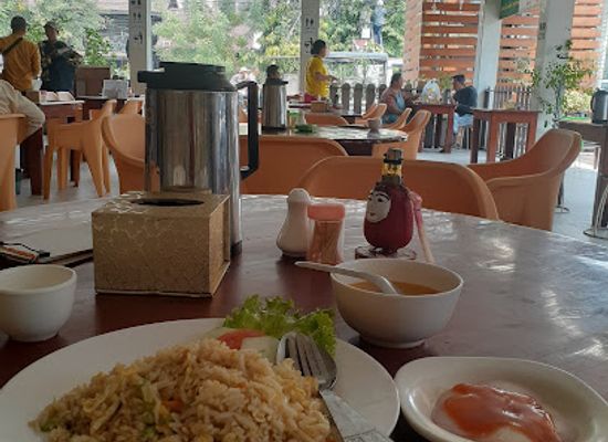 myanmar-burma/mandalay/restaurant/ywaek-kae
