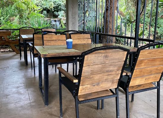 malawi/central-region/restaurant/cup-n-roll