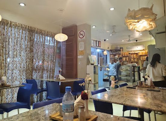 tanzania/dar-es-salaam/restaurant/chili-and-lime